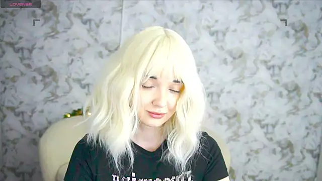 Ashley S online show from June 2026 10:29:01 PM