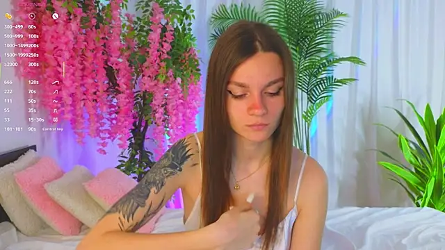 EvaHair online show from May 2026 07:07:02 PM