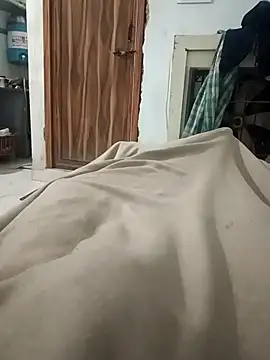 Snapshot of pintuS40 chatting on November 2025 01:11:01 AM pintuS40 online show from November 2025 01:11:01 AM