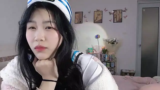 Luminous163 online show from March 2025 12:47:01 AM