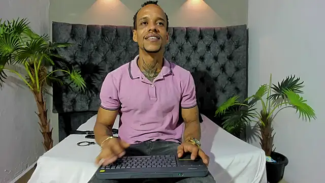 Salomon koude online show from May 2026 02:45:01 PM