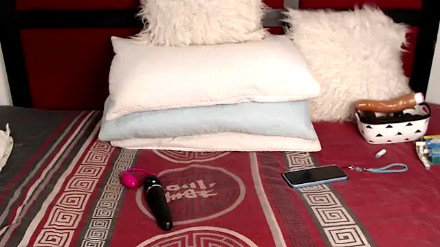 SlimRose24 online show from October 2025 11:27:01 PM