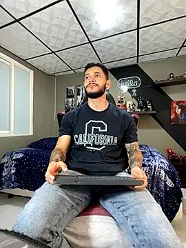 Snapshot of marcel_crawford96 chatting on November 2025 02:06:01 PM marcel crawford96 online show from November 2025 02:06:01 PM