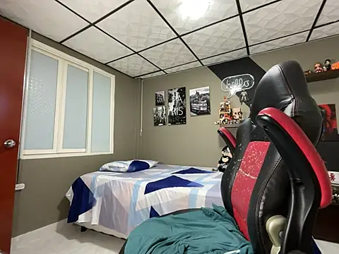 marcel crawford96 online show from February 2026 03:54:02 PM