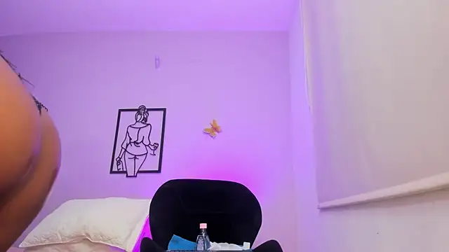 Allison-Bell1 online show from November 2025 12:11:01 AM