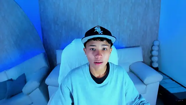 nova sex01 online show from October 2025 04:41:02 AM