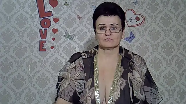 Snapshot of PaulaGolden chatting on December 2024 04:38:01 PM PaulaGolden online show from December 2024 04:38:01 PM