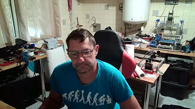 Snapshot of snork80 chatting on September 2025 09:09:01 AM snork80 online show from September 2025 09:09:01 AM