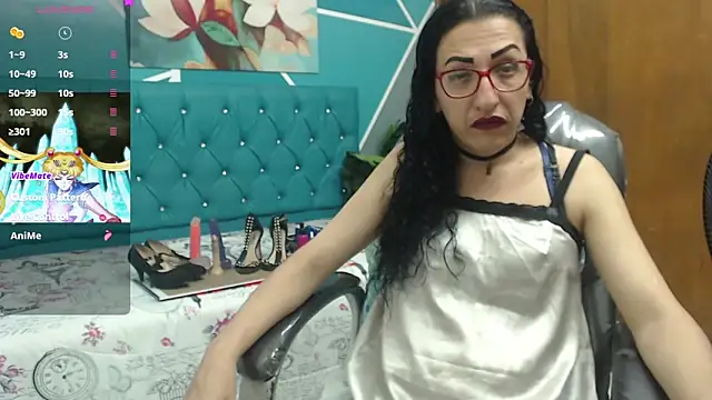 sabrina dupont online show from September 2025 12:53:01 PM