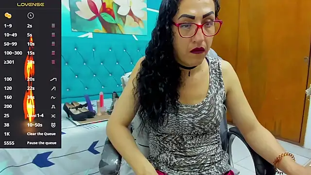 sabrina dupont online show from October 2025 12:50:01 PM