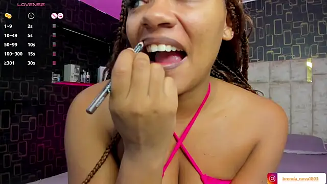 Snapshot of brenda_nova18 chatting on March 2025 11:47:02 AM brenda nova18 online show from March 2025 11:47:02 AM
