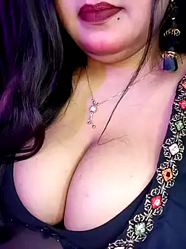 Snapshot of Suhanakhan00 chatting on March 2025 04:54:02 AM Suhanakhan00 online show from March 2025 04:54:02 AM