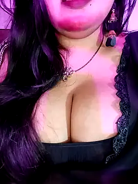 Suhanakhan00 online show from January 2026 07:46:02 AM