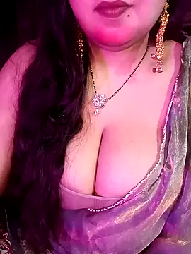 Suhanakhan00 online show from February 2026 08:54:01 AM