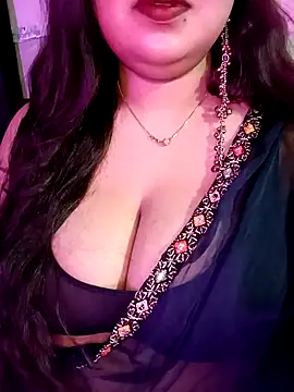 Suhanakhan00 online show from April 2026 09:36:02 AM