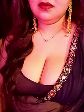 Suhanakhan00 online show from April 2026 10:41:02 AM