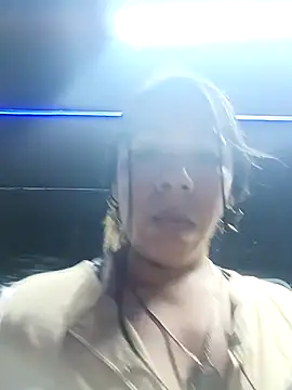 Karenn12 online show from November 2025 02:10:02 AM