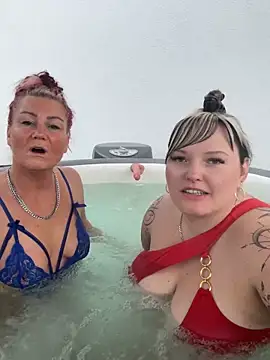 Snapshot of CurvyAngelina_Official chatting on October 2025 04:16:01 PM CurvyAngelina Official online show from October 2025 04:16:01 PM