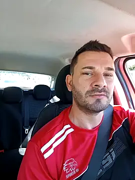 Snapshot of KAZADO_LIBERAL chatting on October 2025 12:49:02 PM KAZADO LIBERAL online show from October 2025 12:49:02 PM