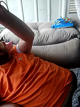 Snapshot of KAZADO_LIBERAL chatting on November 2025 03:11:01 PM KAZADO LIBERAL online show from November 2025 03:11:01 PM