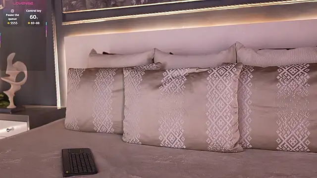 Snapshot of IvyEllis chatting on March 2026 11:39:02 AM IvyEllis online show from March 2026 11:39:02 AM