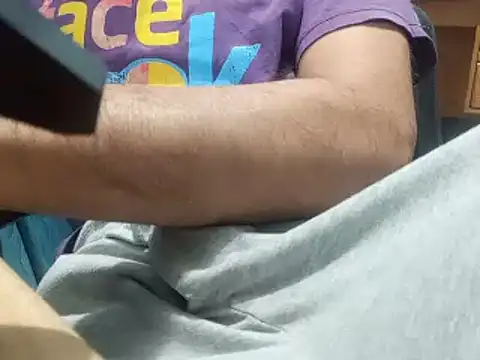 Snapshot of SALLY_OMAR_ chatting on November 2025 06:18:01 PM SALLY OMAR online show from November 2025 06:18:01 PM