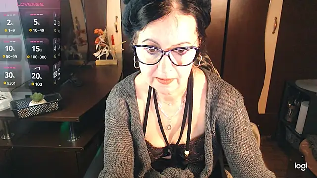 Snapshot of exymilf_ chatting on February 2025 11:21:01 AM exymilf online show from February 2025 11:21:01 AM