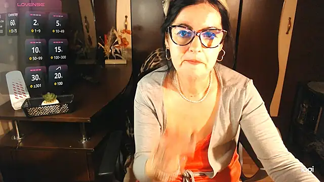 Snapshot of exymilf_ chatting on February 2025 09:25:02 PM exymilf online show from February 2025 09:25:02 PM