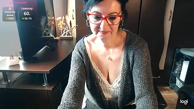 Snapshot of exymilf_ chatting on February 2025 12:05:02 PM exymilf online show from February 2025 12:05:02 PM