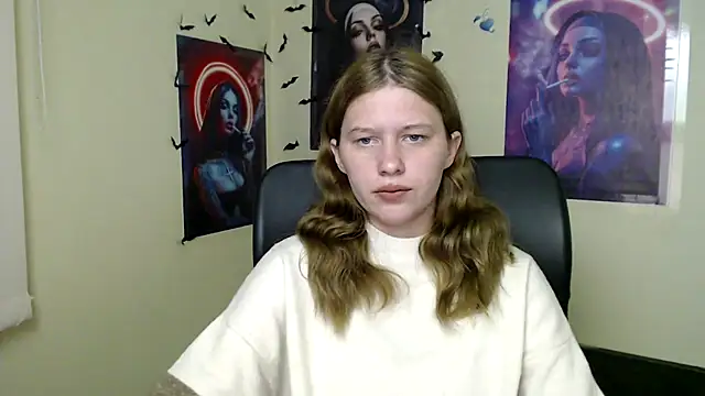 Snapshot of StellaCRL chatting on April 2026 06:34:01 PM StellaCRL online show from April 2026 06:34:01 PM