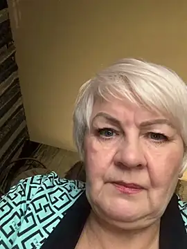 Snapshot of Laura_Millf chatting on October 2025 02:56:02 PM Laura Millf online show from October 2025 02:56:02 PM