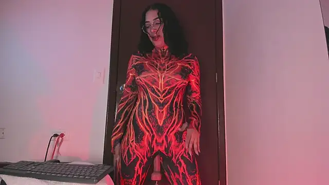 Lizzie-Evans online show from October 2025 12:12:02 PM