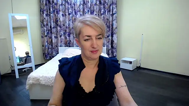 Hot Girl87 online show from March 2025 08:22:01 PM