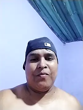 lucasandSofi online show from September 2025 10:14:01 PM