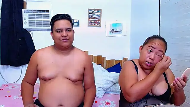 lucasandSofi online show from February 2026 02:04:02 AM