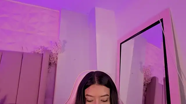 MollyBigBoobs12 online show from June 2026 09:46:02 PM