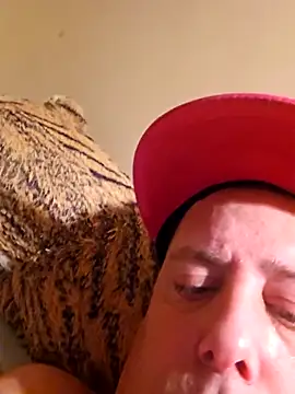 HeteroHotGuy1 online show from November 2025 08:22:02 PM