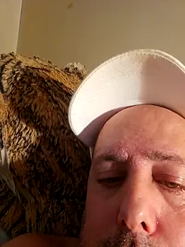 HeteroHotGuy1 online show from November 2025 09:42:02 AM