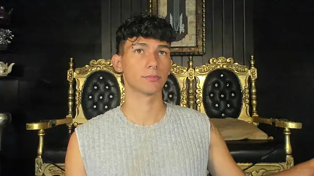 Snapshot of Alexx_tc chatting on December 2024 03:51:01 AM Alexx tc online show from December 2024 03:51:01 AM