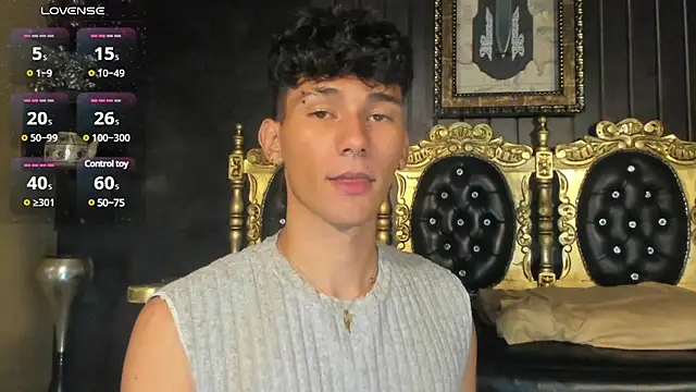 Snapshot of Alexx_tc chatting on December 2024 10:02:01 AM Alexx tc online show from December 2024 10:02:01 AM