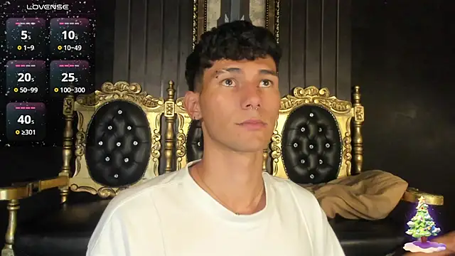 Snapshot of Alexx_tc chatting on December 2024 12:46:02 PM Alexx tc online show from December 2024 12:46:02 PM