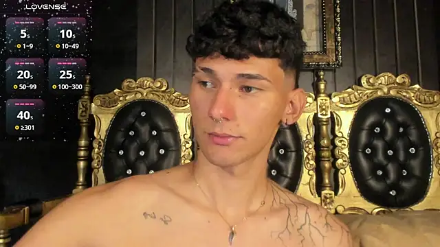 Snapshot of Alexx_tc chatting on January 2025 06:59:01 AM Alexx tc online show from January 2025 06:59:01 AM