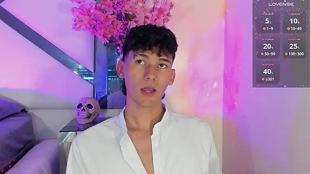 Snapshot of Alexx_tc chatting on January 2025 07:31:02 AM Alexx tc online show from January 2025 07:31:02 AM