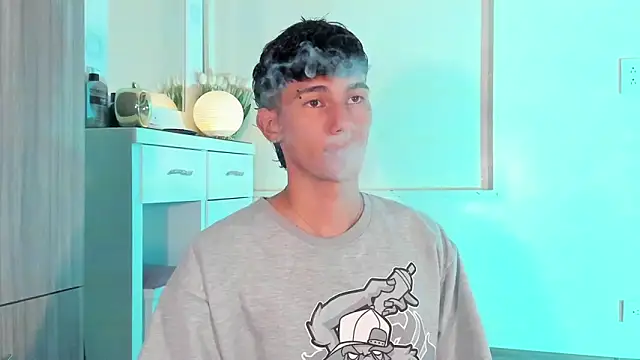 Snapshot of Alexx_tc chatting on March 2025 03:00:02 AM Alexx tc online show from March 2025 03:00:02 AM