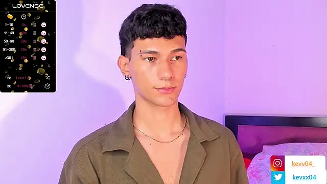 Snapshot of Alexx_tc chatting on September 2025 03:56:02 PM Alexx tc online show from September 2025 03:56:02 PM