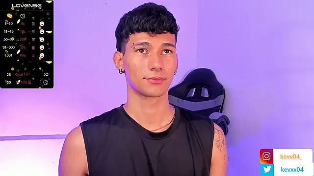 Snapshot of Alexx_tc chatting on September 2025 04:24:01 AM Alexx tc online show from September 2025 04:24:01 AM