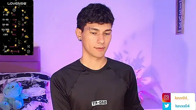 Snapshot of Alexx_tc chatting on September 2025 04:28:02 AM Alexx tc online show from September 2025 04:28:02 AM