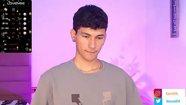 Snapshot of Alexx_tc chatting on September 2025 03:44:01 AM Alexx tc online show from September 2025 03:44:01 AM