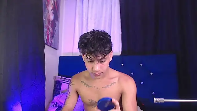 Sexys Boys Hot1 online show from February 2026 01:32:02 AM