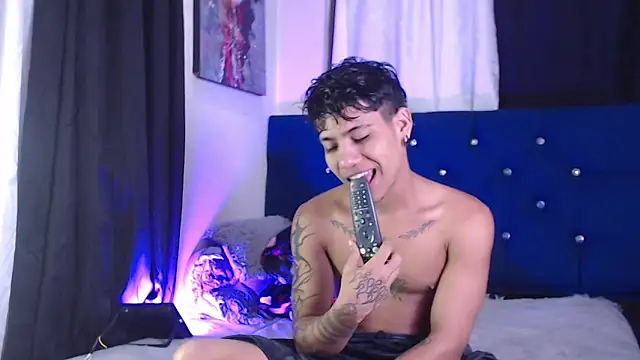 Sexys Boys Hot1 online show from March 2026 01:24:01 AM